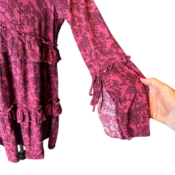 American Eagle Boho Floral Tiered Mini Dress M Tassel Keyhole Cottagecore B173 - Picture 2 of 9